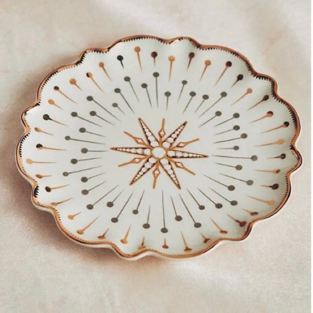 Anthropologie Catherine Martin 24K Gold Decaled Glazed Plate New In Box